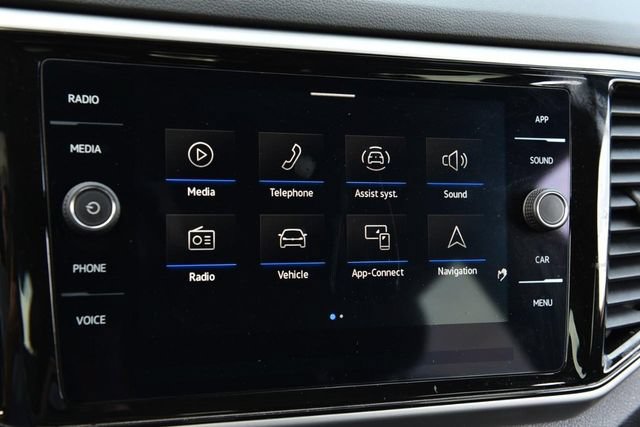 Certified 2023 Volkswagen Atlas Cross Sport SE w/ Panoramic Sunroof Package AWD/4WD image 14