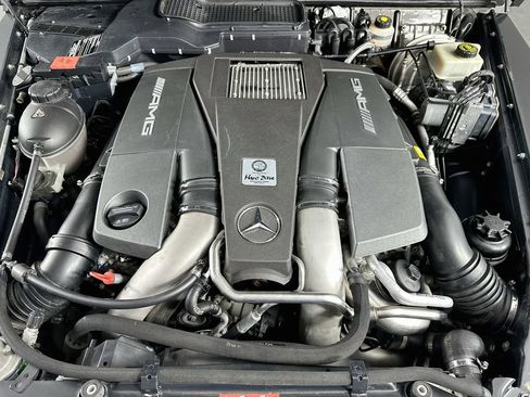 Used 2016 Mercedes-Benz G 63 AMG 4MATIC image 32
