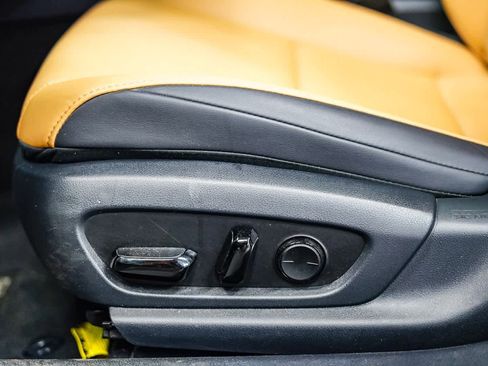 Used 2023 Lexus ES 350 image 21