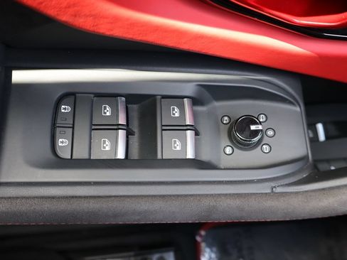 Used 2024 Lamborghini Urus S AWD/4WD image 28