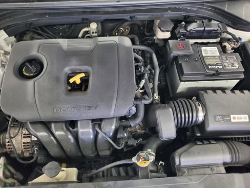 Used 2019 Hyundai Elantra SEL w/ Cargo Package image 4