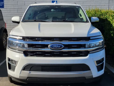 Certified 2023 Ford Expedition Max Limited image 2