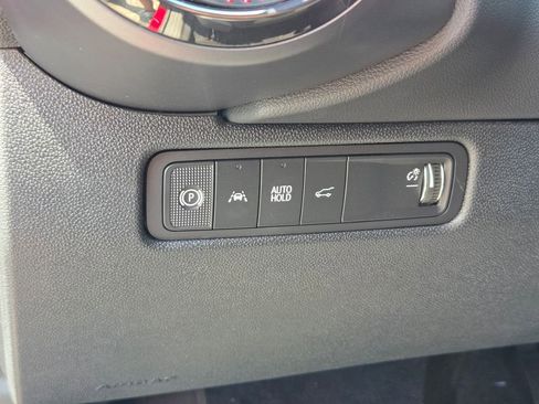 New 2025 Chevrolet Equinox EV RS image 24