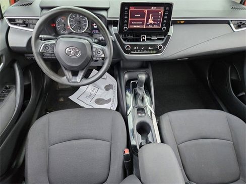 Used 2020 Toyota Corolla LE image 7