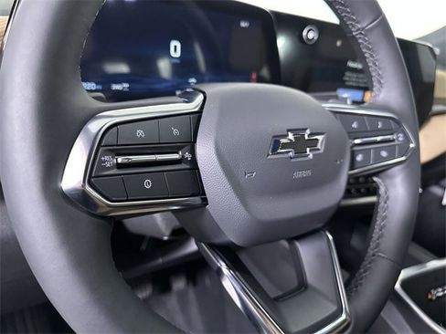 New 2026 Chevrolet Equinox ACTIV image 11