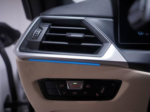 Used 2023 BMW i4 eDrive35 w/ Parking Assistance Package image 19