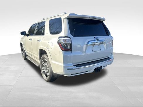 Used 2018 Toyota 4Runner Limited image 5