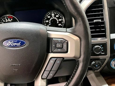 Used 2017 Ford F150 Lariat w/ Equipment Group 502A Luxury AWD/4WD image 20