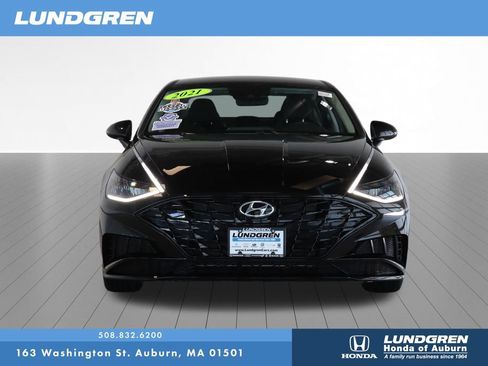 Used 2021 Hyundai Sonata SEL FWD image 2
