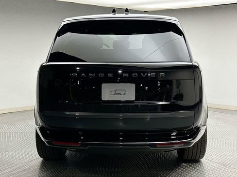 Used 2024 Land Rover Range Rover SE AWD/4WD image 12