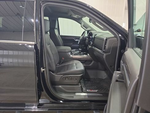 Used 2024 Chevrolet Silverado 1500 LTZ AWD/4WD image 30