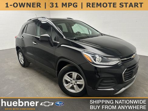 Used 2019 Chevrolet Trax LT w/ LT Convenience Package image 1