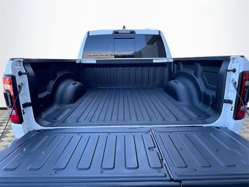 Used 2024 RAM 1500 Limited image 28