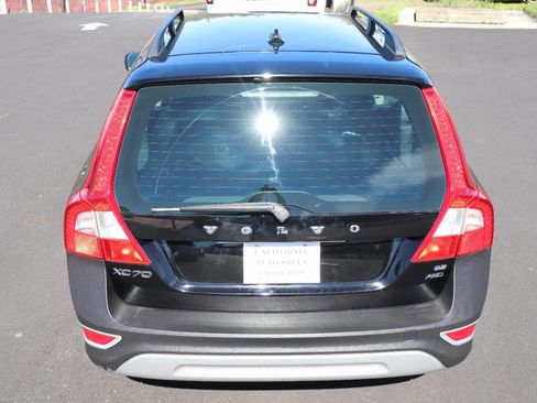 Used 2010 Volvo XC70 3.2 image 7