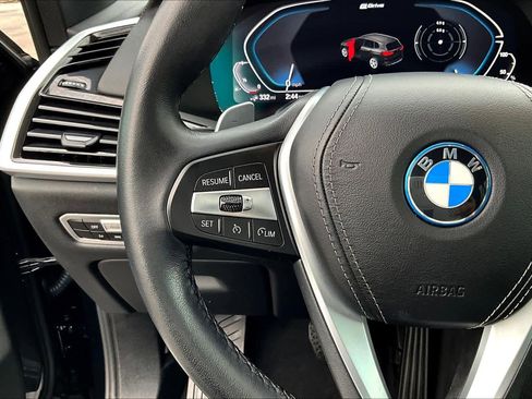 Used 2023 BMW X5 xDrive45e w/ Parking Assistance Package image 22