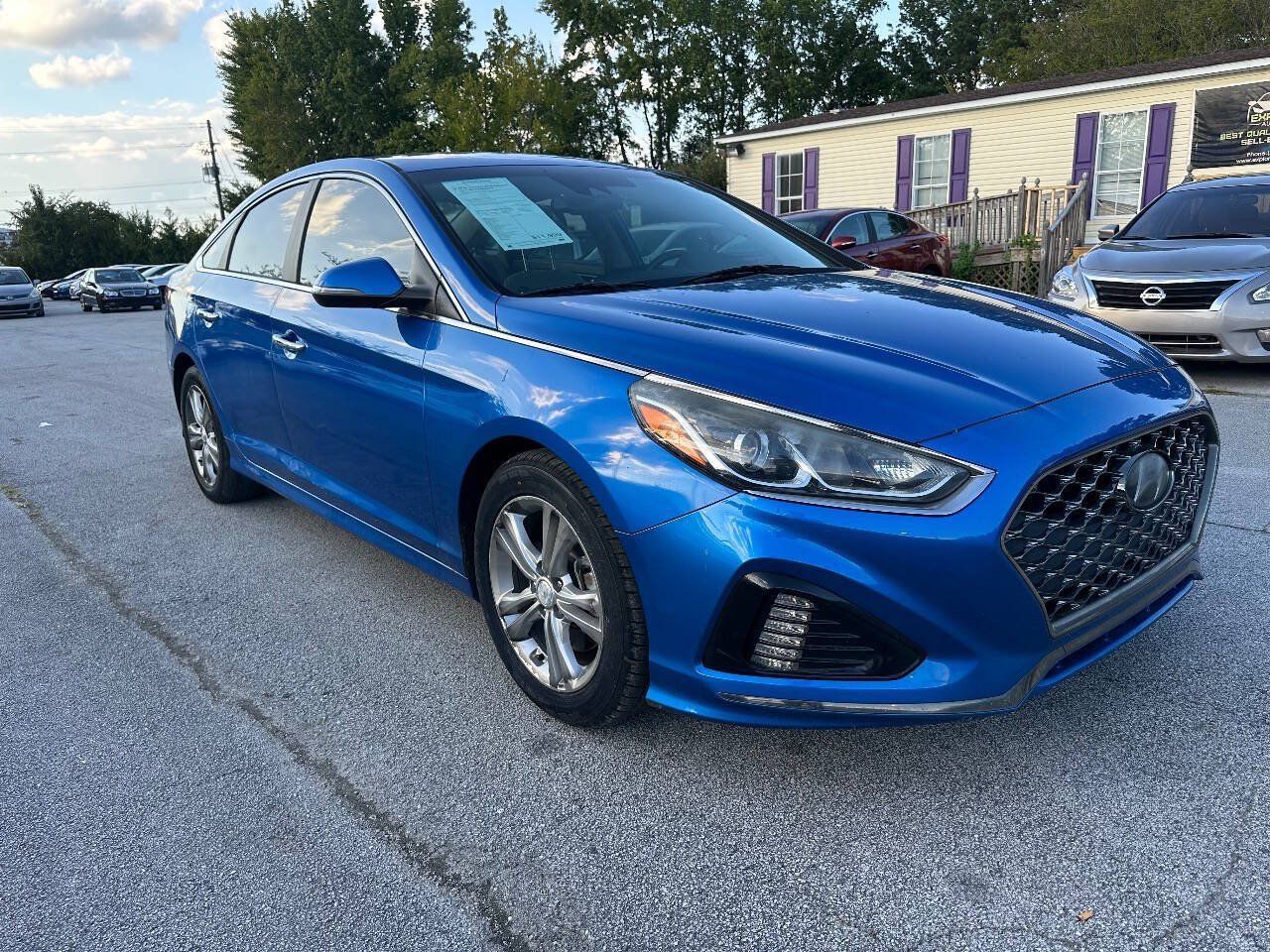 Used 2019 Hyundai Sonata SEL w/ Tech Package 02 FWD image 4
