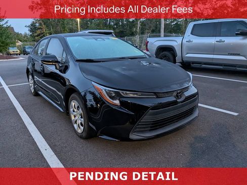 Certified 2024 Toyota Corolla LE FWD image 1