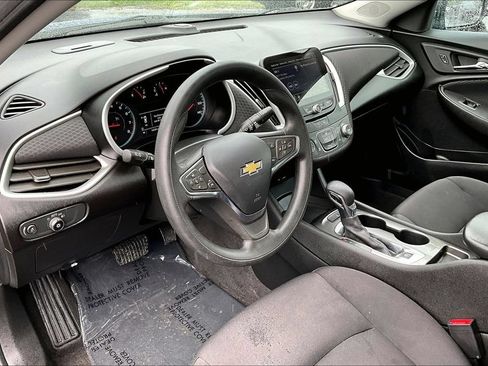 Used 2024 Chevrolet Malibu LS FWD image 19