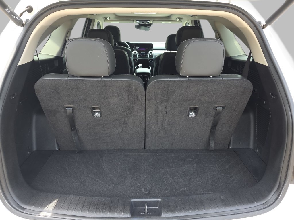 Used 2023 Kia Sorento SX AWD/4WD image 13