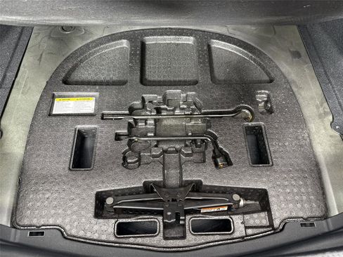 Certified 2020 Toyota Camry XSE image 43