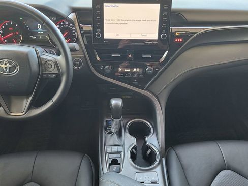 Used 2024 Toyota Camry XSE image 12