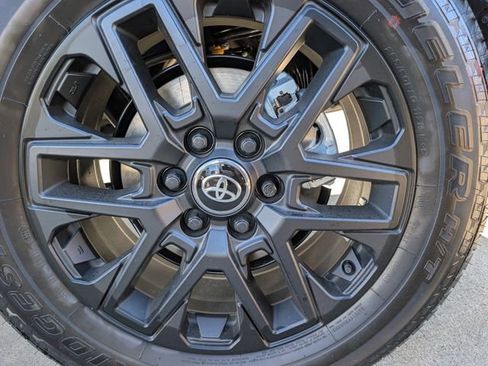 New 2026 Toyota Tundra SR5 image 6