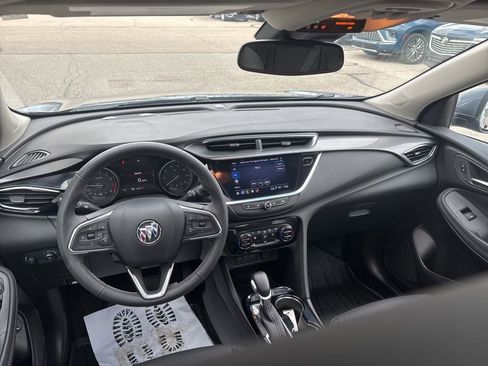 Certified 2022 Buick Encore GX Essence w/ Experience Buick Package image 11