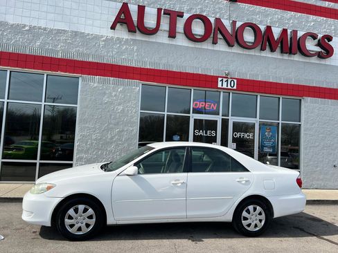 Used 2006 Toyota Camry XLE image 2