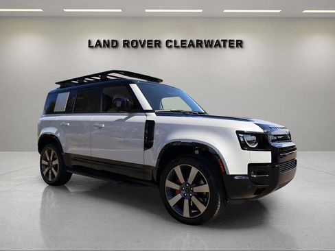 New 2026 Land Rover Defender 110 X AWD/4WD image 7