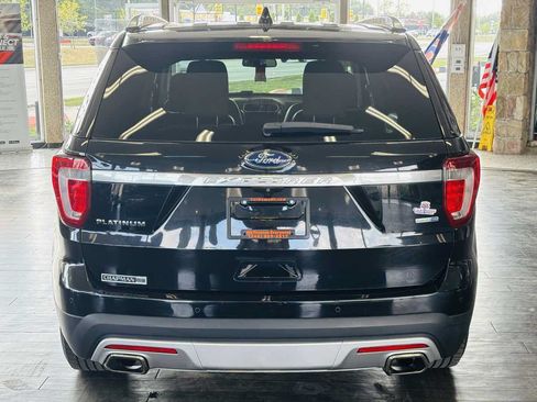 Used 2017 Ford Explorer Platinum AWD/4WD image 8