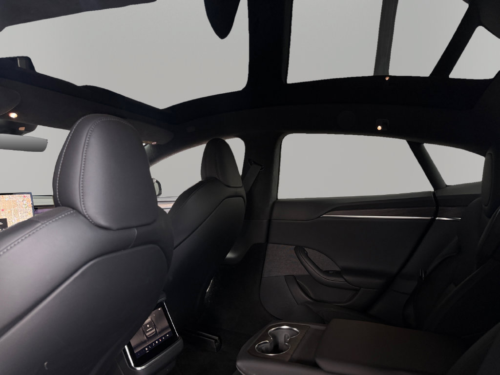 Used 2022 Tesla Model S AWD/4WD image 18