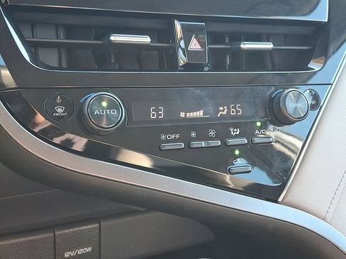 Certified 2023 Toyota Camry LE FWD image 15
