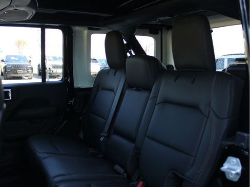 New 2026 Jeep Wrangler Sahara image 32