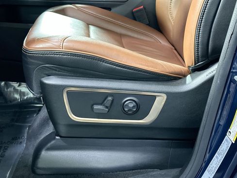 Used 2022 RAM 1500 Limited w/ Bed Utility Group image 17