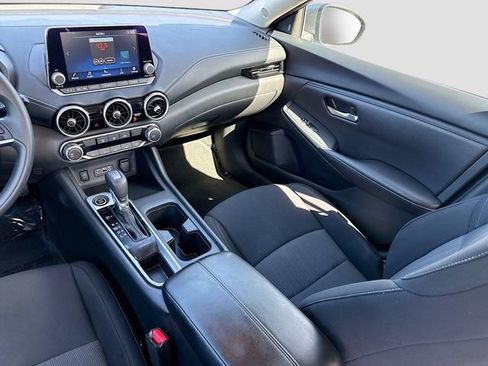 Used 2024 Nissan Sentra SV FWD image 21