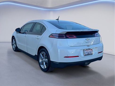 Used 2013 Chevrolet Volt Premium w/ Premium Trim Package image 4