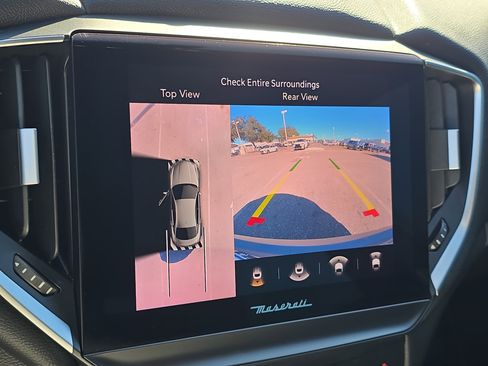 Used 2022 Maserati Ghibli GT image 23