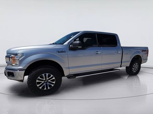 Used 2020 Ford F150 XLT w/ Equipment Group 302A Luxury AWD/4WD image 4