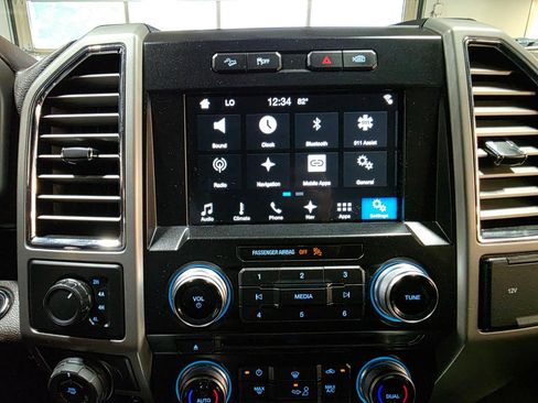 Used 2016 Ford F150 King Ranch w/ Equipment Group 601A Luxury AWD/4WD image 30