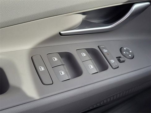 Used 2026 Hyundai Elantra Sport image 16