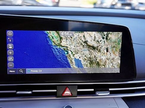 Certified 2023 Hyundai Elantra Limited FWD image 26