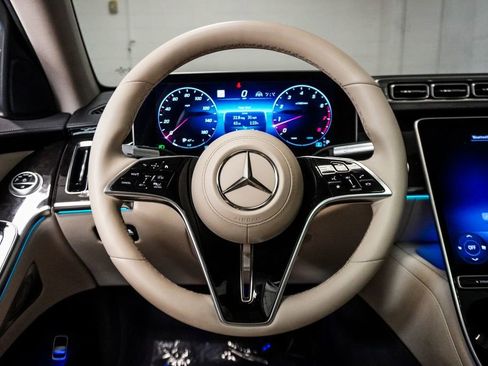 Used 2022 Mercedes-Benz S 580 4MATIC Sedan image 16