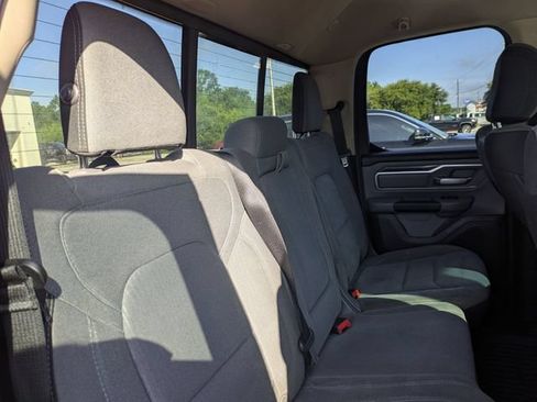 Used 2019 RAM 1500 Big Horn AWD/4WD image 32