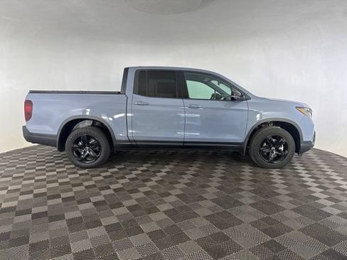 Used 2023 Honda Ridgeline Black Edition image 6