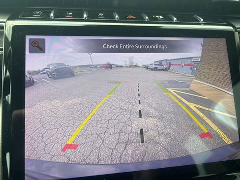 Used 2022 Jeep Grand Cherokee Limited AWD/4WD image 28