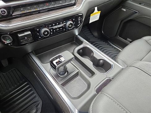 New 2024 Chevrolet Silverado 1500 LTZ w/ Technology Package image 25