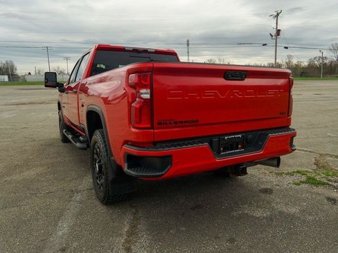 Used 2022 Chevrolet Silverado 2500 LTZ w/ LTZ Plus Package AWD/4WD image 4