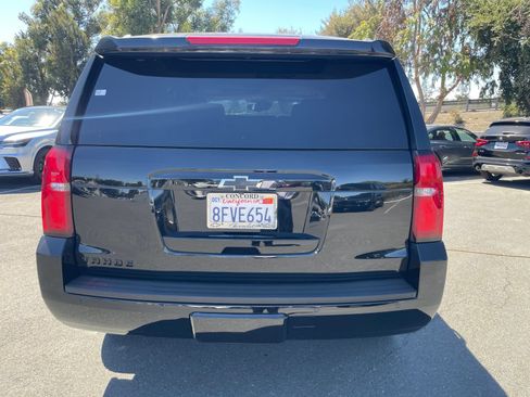 Used 2018 Chevrolet Tahoe LT w/ Luxury Package AWD/4WD image 7
