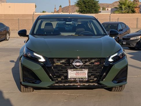 New 2026 Nissan Altima 2.5 SR w/ SR Premium Package FWD image 6