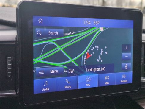 Used 2021 Ford Explorer Limited image 18